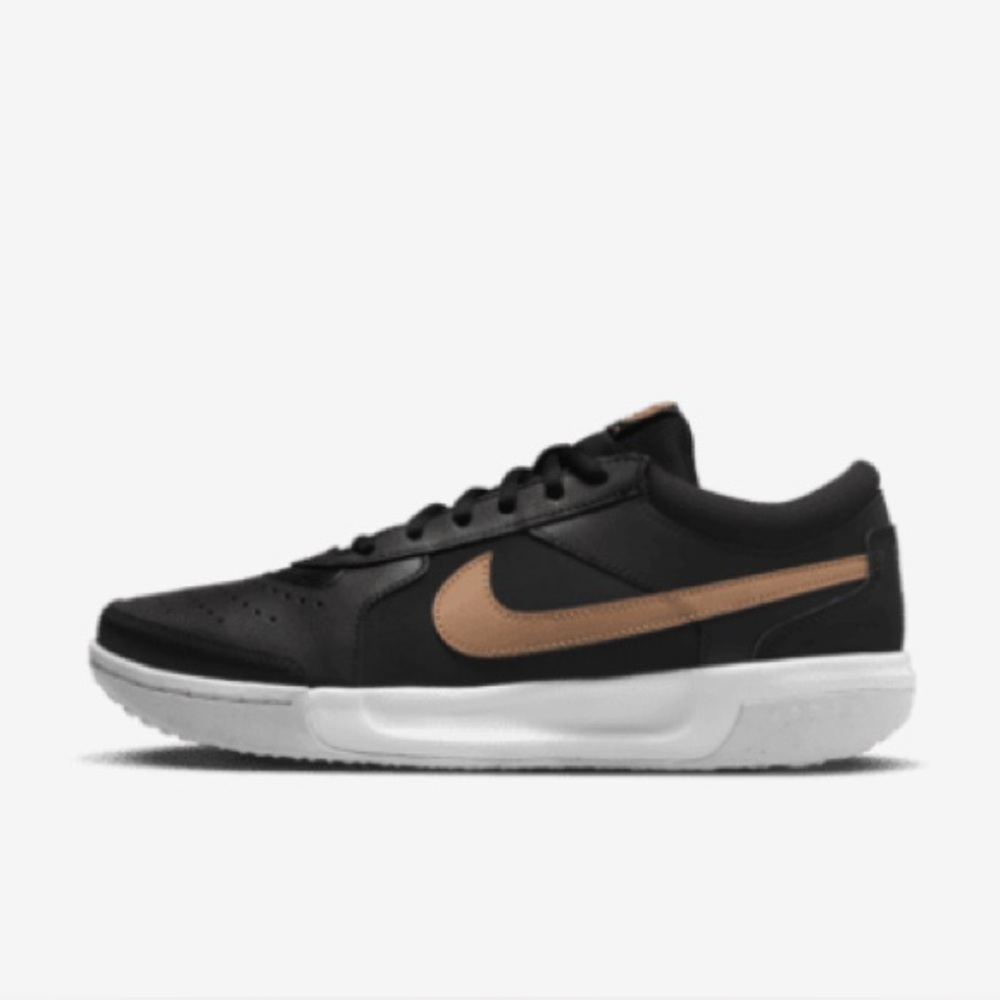 Nike Women’s Tennis Shoes